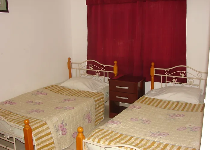 Aparthotel Riviera 2 Bedroom Townhouse 2*