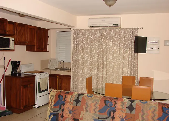 Riviera 2 Bedroom Townhouse Aparthotel Coco