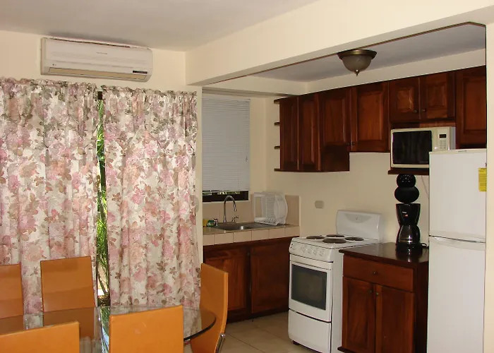 Aparthotel Riviera 2 Bedroom Townhouse Coco