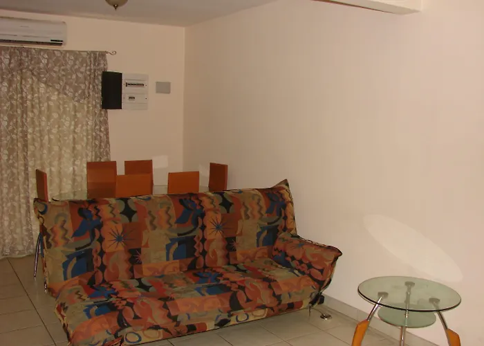 Riviera 2 Bedroom Townhouse Aparthotel 2*
