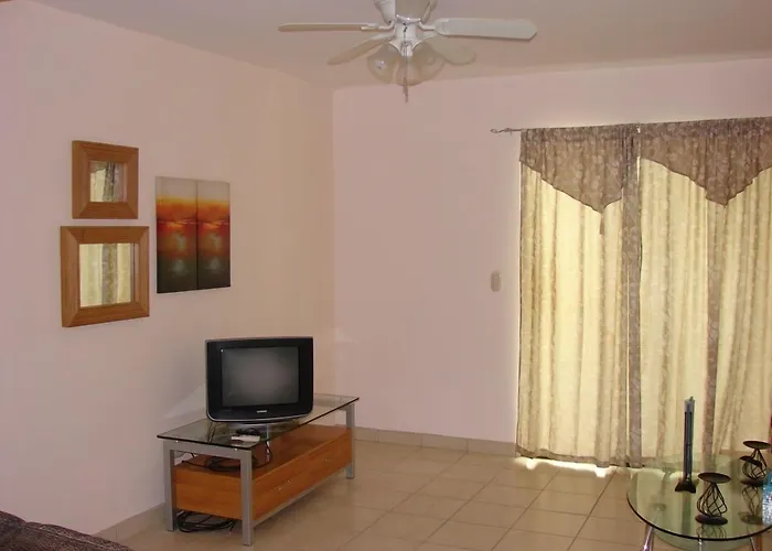 Riviera 2 Bedroom Townhouse 2* Coco